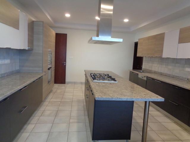 POSH PREMIUM 4 BEDROOM DUPLEX APARTMENT FOR RENT IN PRESTIGE WHITE MEADOWS WHITE FIELD